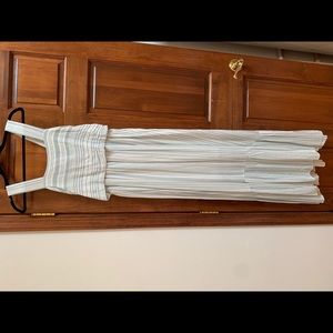 Doe & Rae Open Tie back Maxi